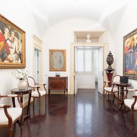 Iflat Spanish Steps Luxury And Historical Apt Rome Exterior photo