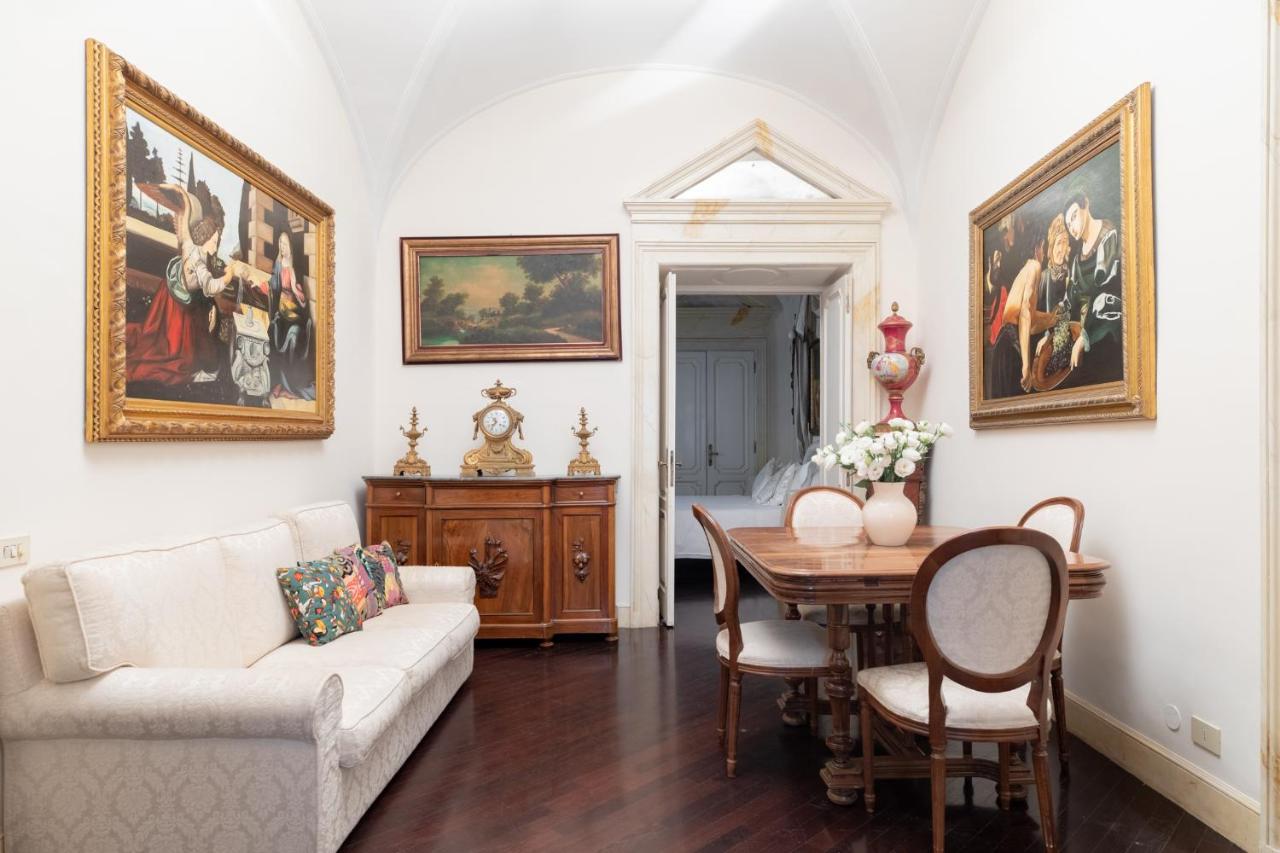 Iflat Spanish Steps Luxury And Historical Apt Rome Exterior photo