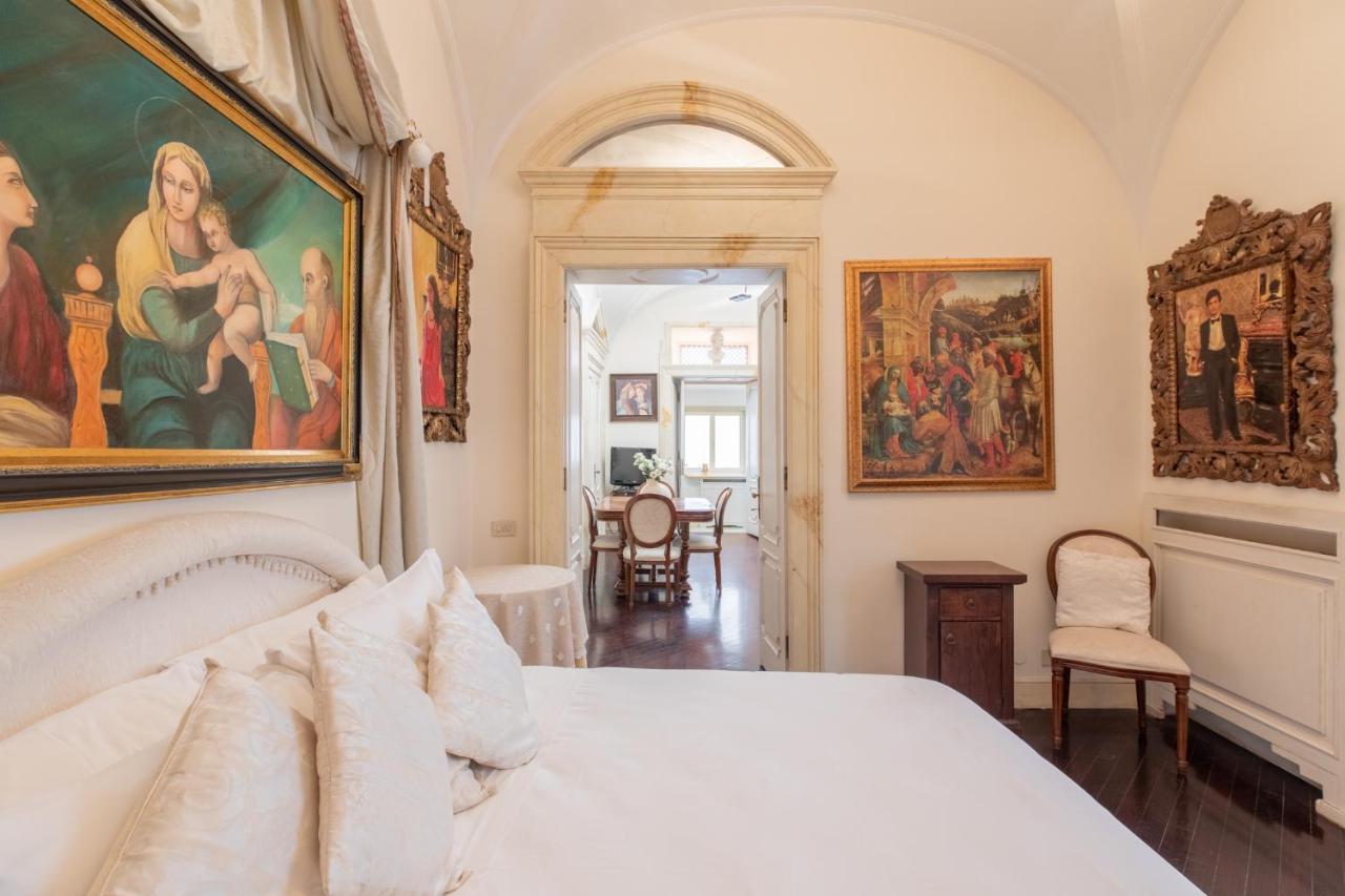 Iflat Spanish Steps Luxury And Historical Apt Rome Exterior photo